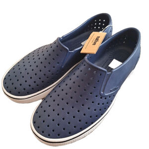 NEW Native Shoes Miles Slip On Navy Blue Mens 7 Womens 9 Unisex Water Nautical